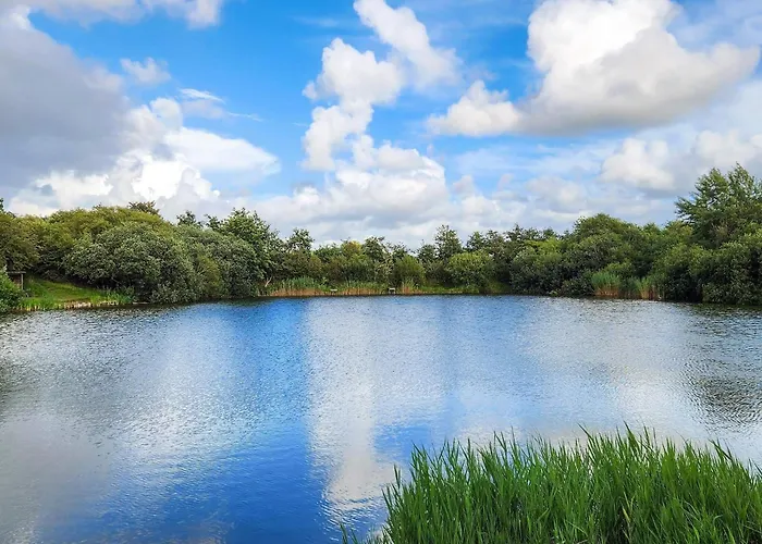 4 Person In Tonder-by Traum *